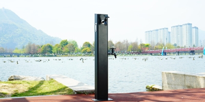 極亞智能龍睛系列戶外立柱水龍頭：重塑庭院用水體驗