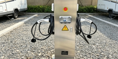 新能源充電 + 供水一體化，極亞智能水電樁成房車營地升級(jí)新標(biāo)配
